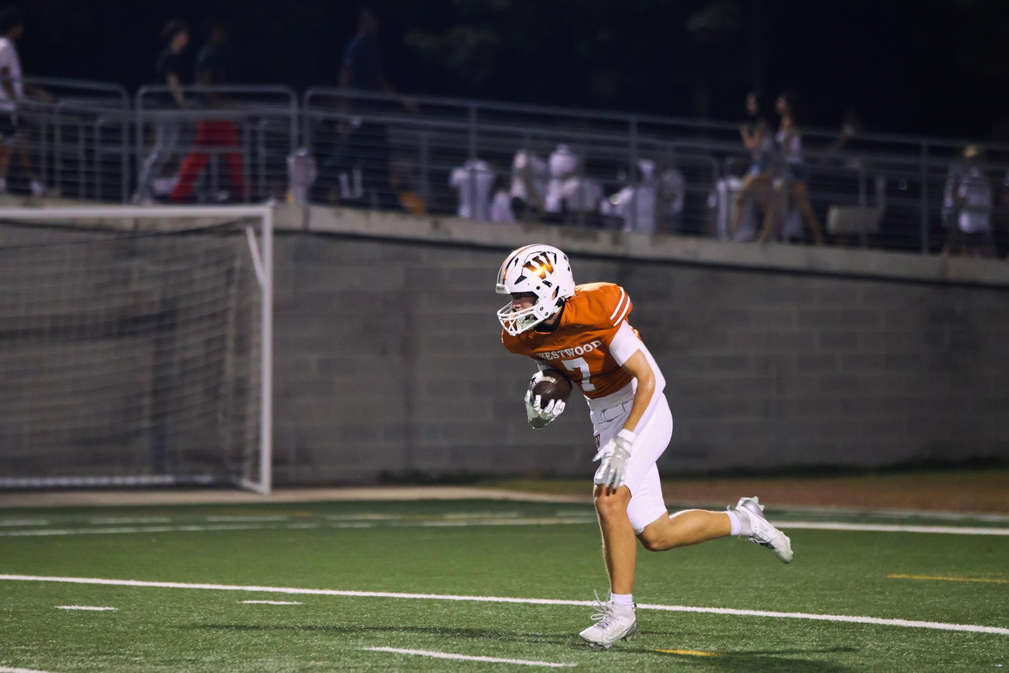 Cedar Ridge Raiders Loot Varsity Football's Homecoming 30-41